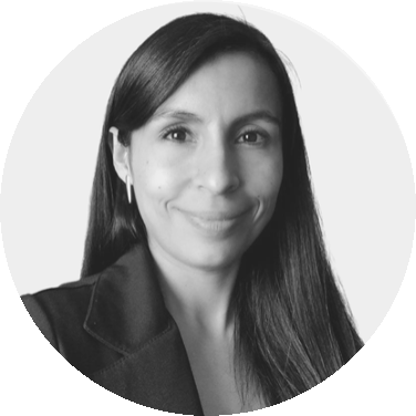 Viviana, equipo de B2B Latam